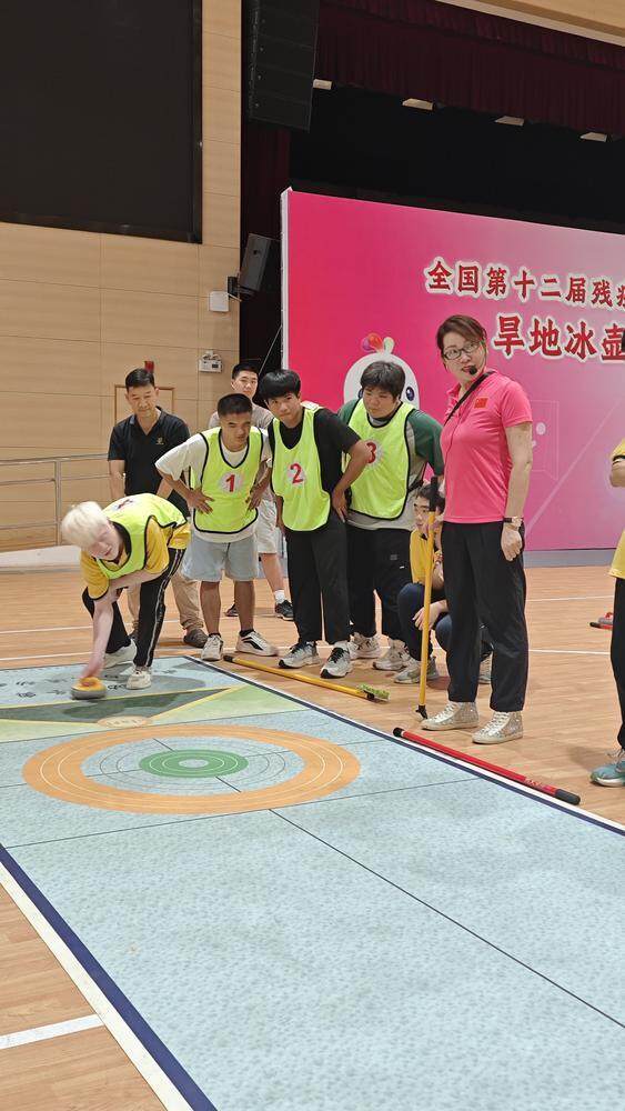 本次赛事作, 名智力组选, 记者 本次赛事作, 名智力组选, 记者