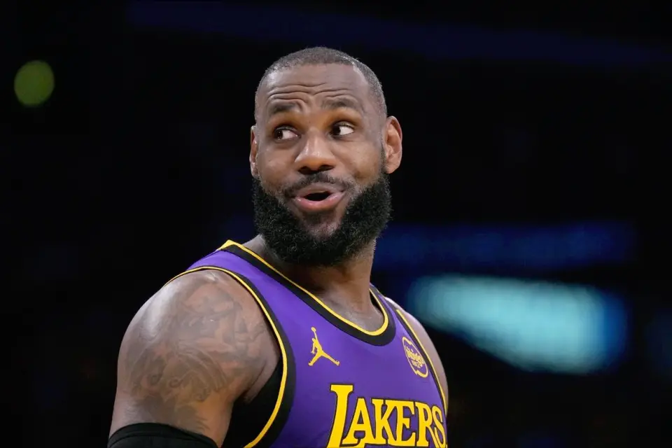 精神更夸张, 最年长前十, OUZTh